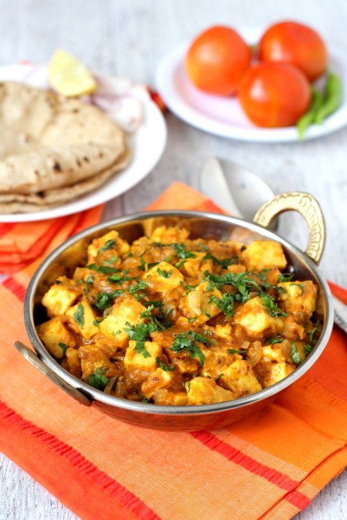 Paneer tawa masala, a common dairy-based vegetarian dish in India