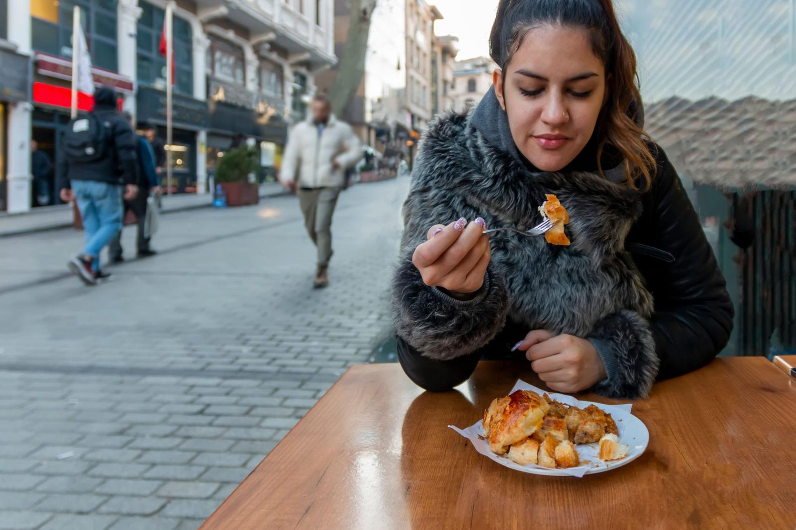Street food stall in Istanbul, Türkiye