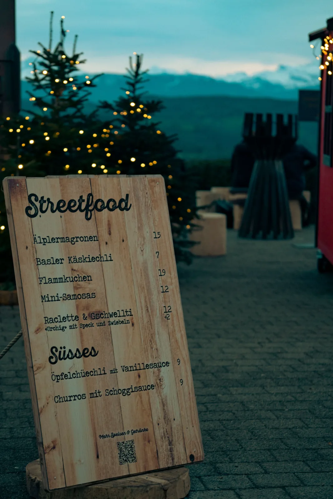 Street-food sandwich board in winter
